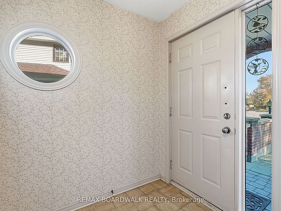 5th image of 19 Cullen Ct