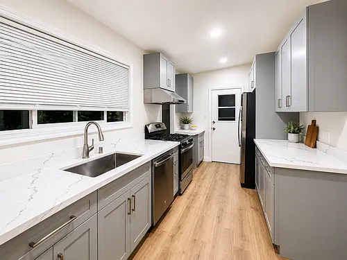 17048 Inyo St Photo 1