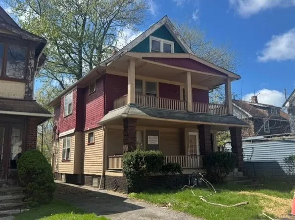 658 E 92nd St, Cleveland, OH 44108