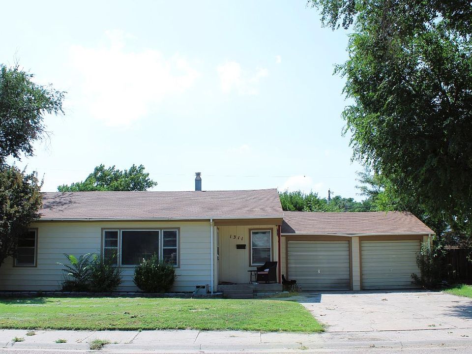 1st image of 1311 Hattie St