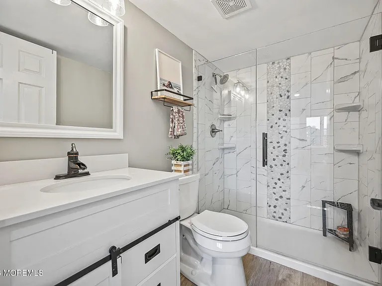2 Oyster Creek Dr — Photo 23