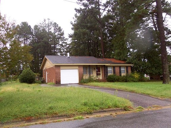 3rd image of 8531 Sandy Ln