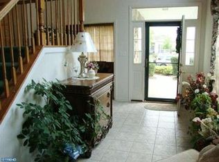 39 Vandevere Ln, Columbus, NJ 08022