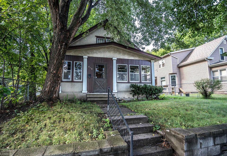 1st image of 870 Case Ave