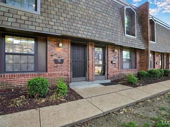 4234 Burnett Walk, Saint Louis, MO 63125