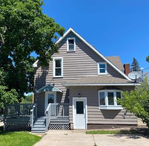 301 E B St, Iron Mountain, MI, 49801