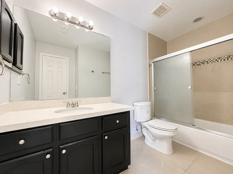 3001 Ashley Pl #3023 — Photo 9