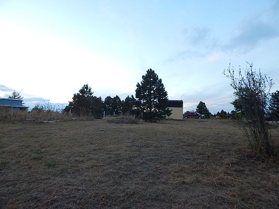 4th image of 37505 Bluebird Ln