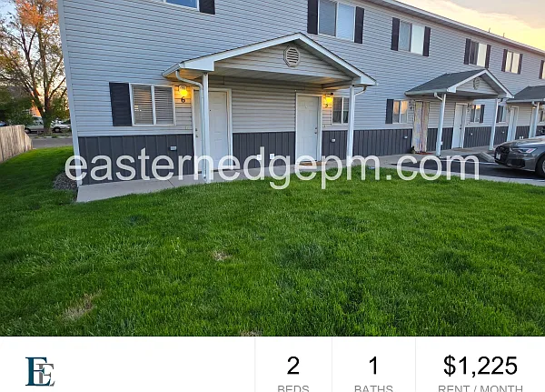 625 SW 19th St #6 — Photo 1