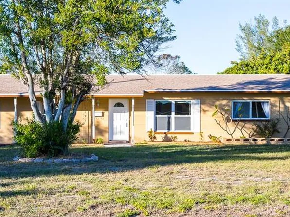 2193 66th Ave S, Saint Petersburg, FL 33712