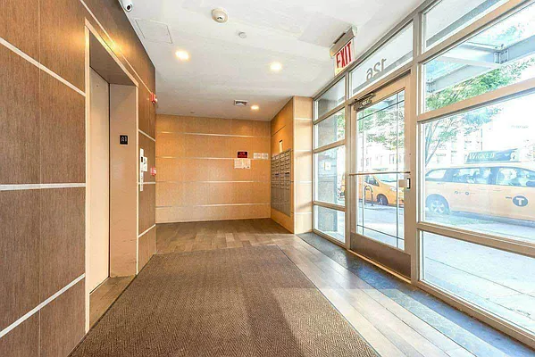 Rented by Compass | media 9