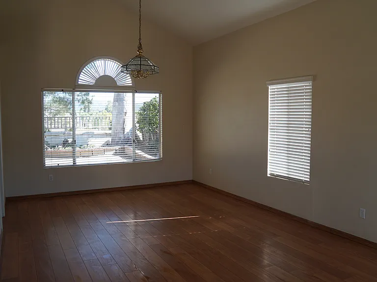 29787 Dawncrest Cir — Photo 4