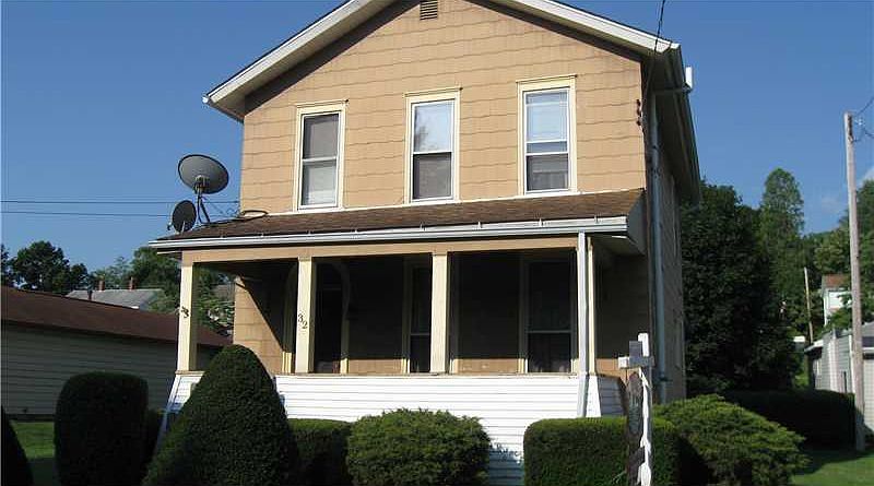 1st image of 32 N High St