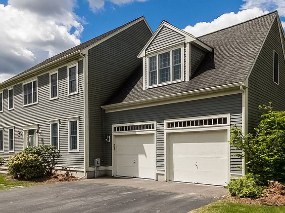 2nd image of 155 Harvest Ln