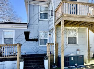 Hot Listing In Edgehill Neighborhood! Two Bedroom, One Bath, Flex Space With A Deck, On The First..., Nashville, TN 37212