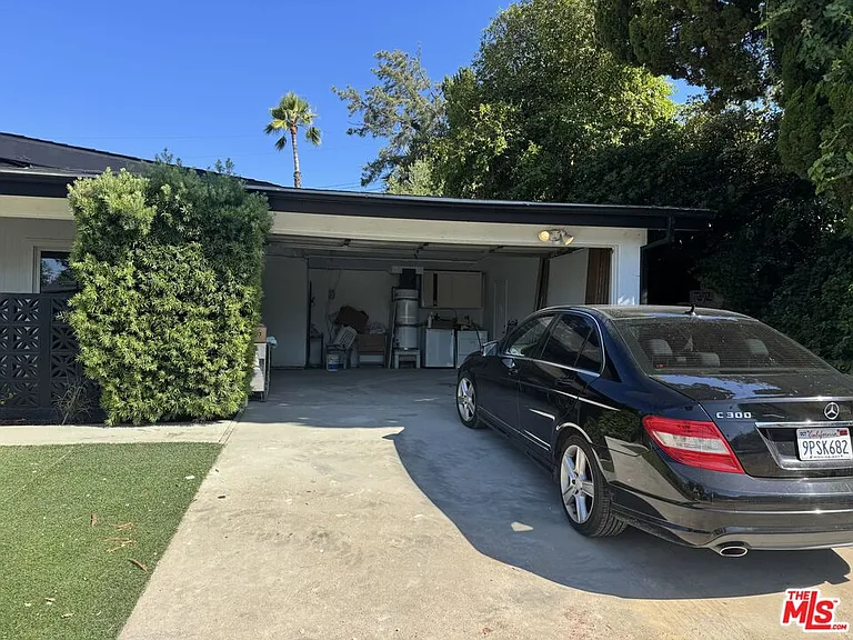 23540 Kivik St — Photo 15
