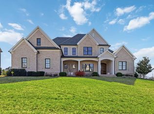 2584 Cayman Hts, Lexington, KY 40509