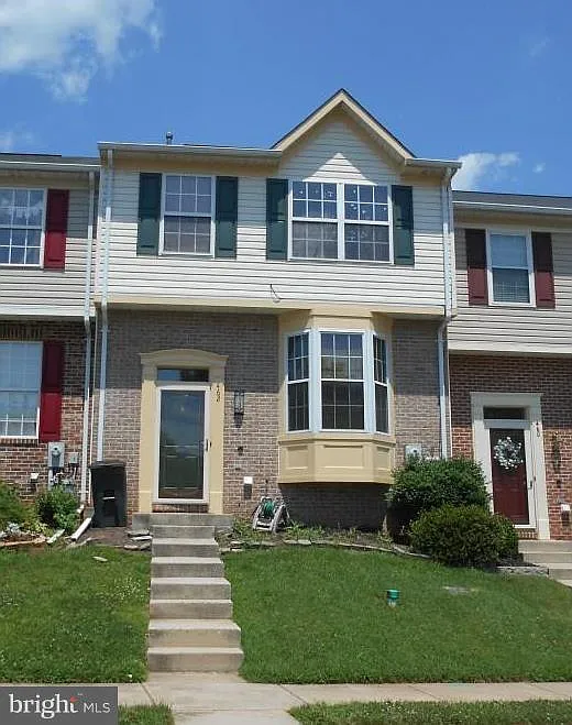 462 Deerhill Cir photo 1