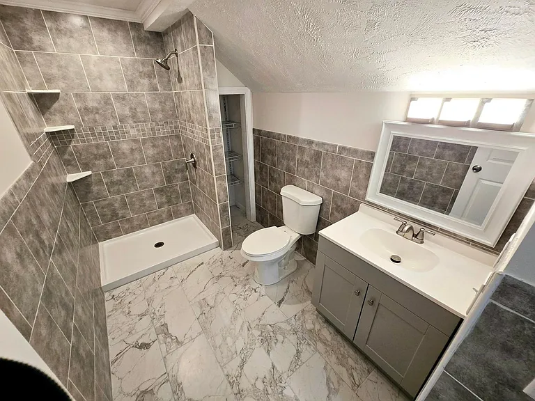 220 Teague Trl — Photo 23