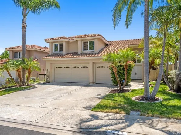 1774 Club Heights Ln, Vista, CA 92081