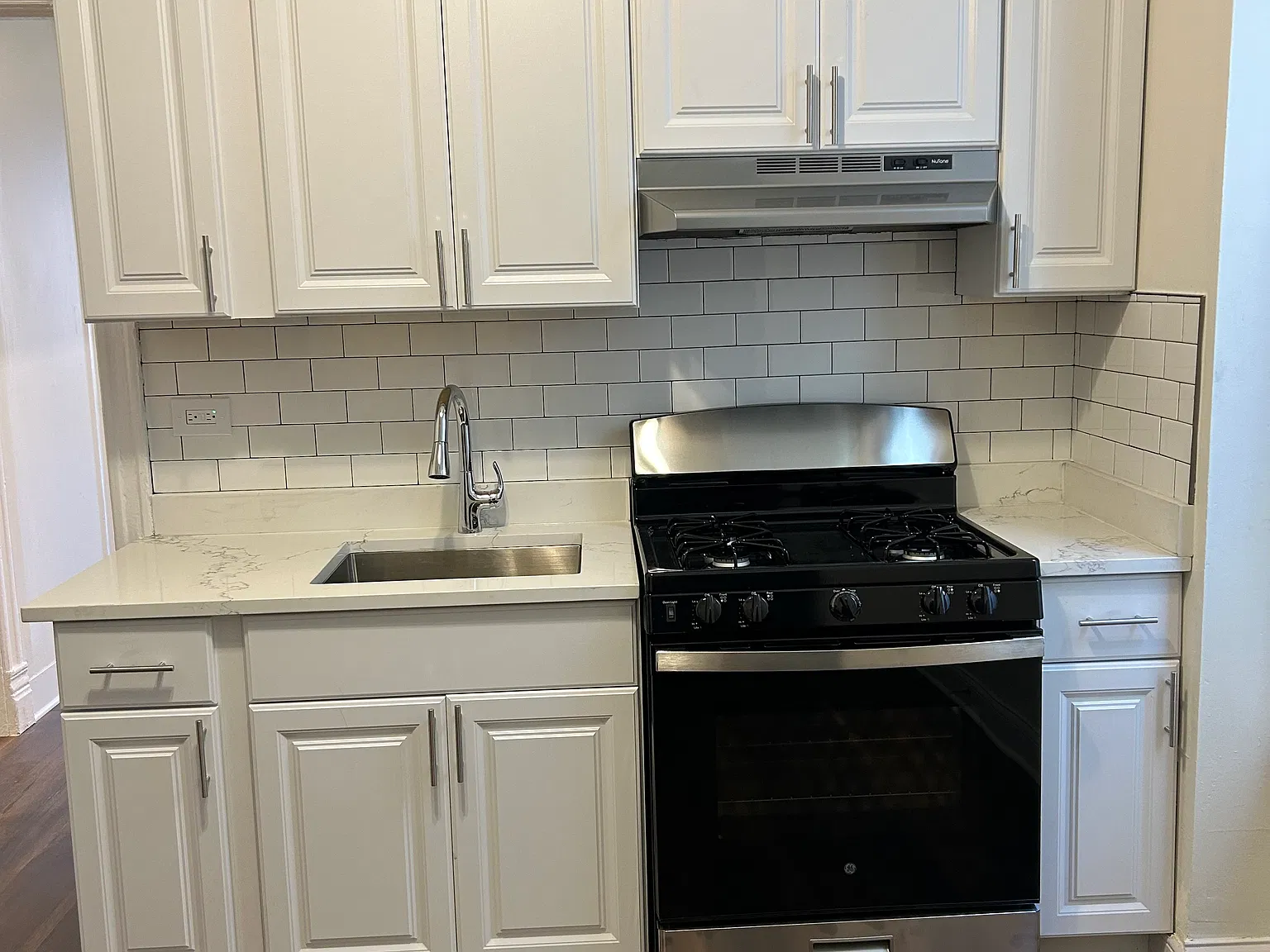 2 bed, $1,500 — Photo 2