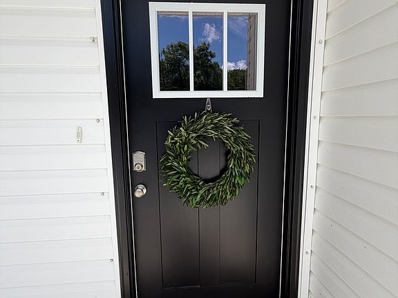 3rd image of 8135 Bluejack Dr #8135