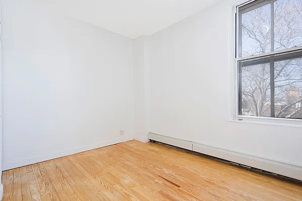 Rented by Douglas Elliman | media 4