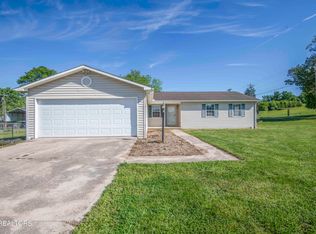1104 Swan Pond Circle Rd, Harriman, TN 37748