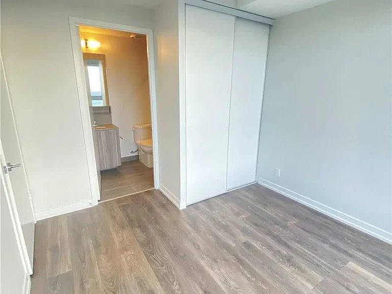 5 Buttermill Ave #3705 — Photo 6