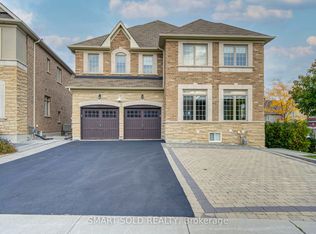 982 Wilbur Pipher Cir, Newmarket, ON L3X 0B8