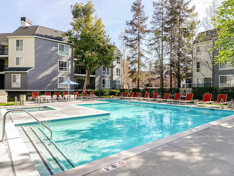 Mansion Grove Apartments 2