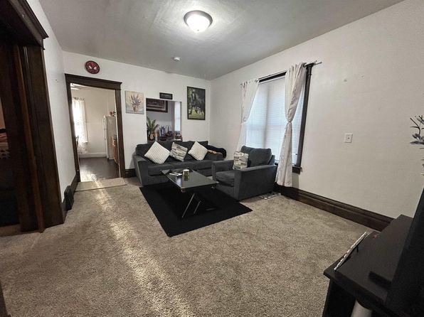 414 Beaver Street, Beaver Dam, WI 53916