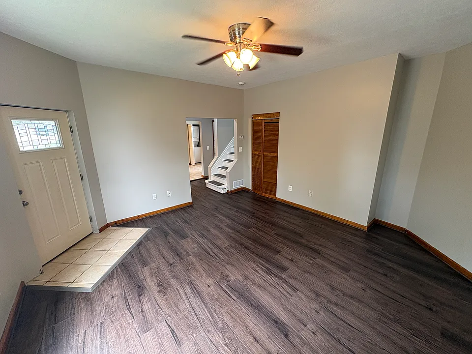 1726 Ridge Ave #2