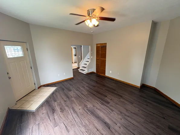 1726 Ridge Ave APT 2, Coraopolis, PA 15108