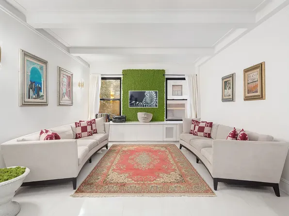 152 West 58th Street image 1 of 8