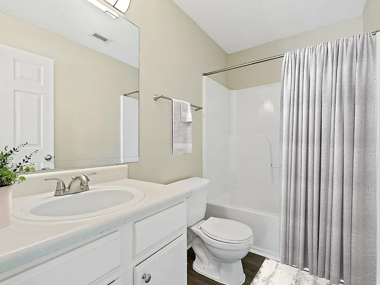 Baldwin Farms Apartments — Photo 23