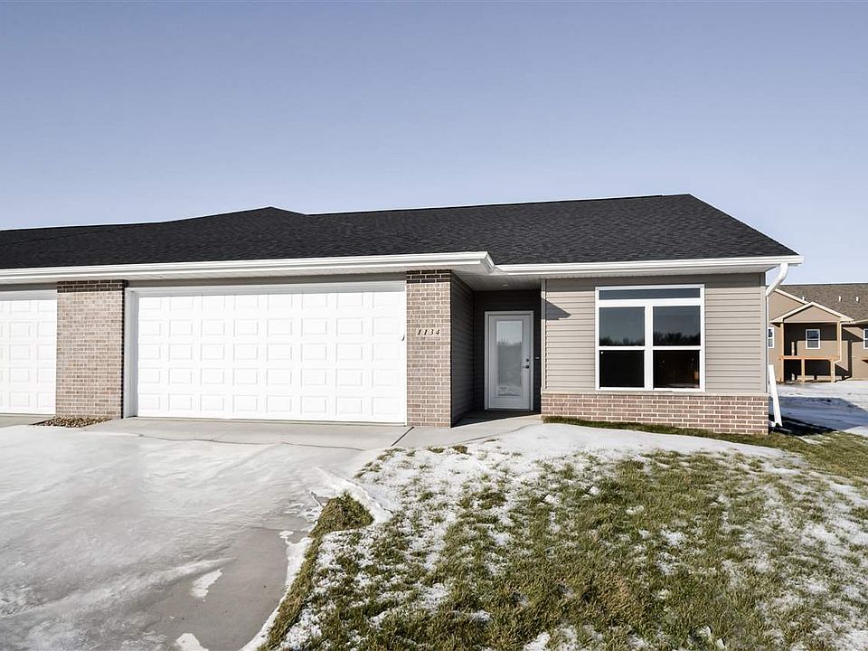1st image of 1136 Twin Leaf Ave