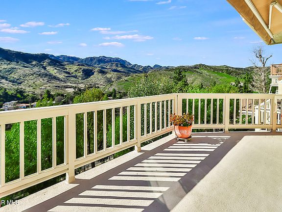 3rd image of 32124 Canyon Ridge Dr