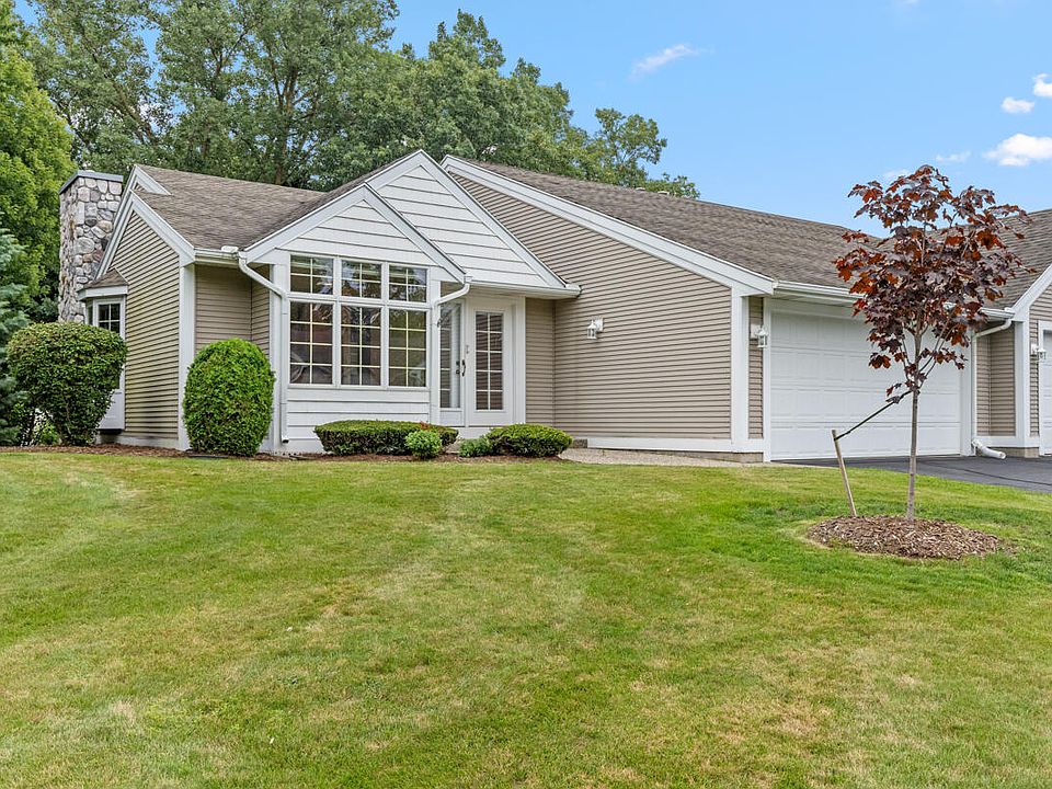 1st image of 767 Clarewood Ct #1