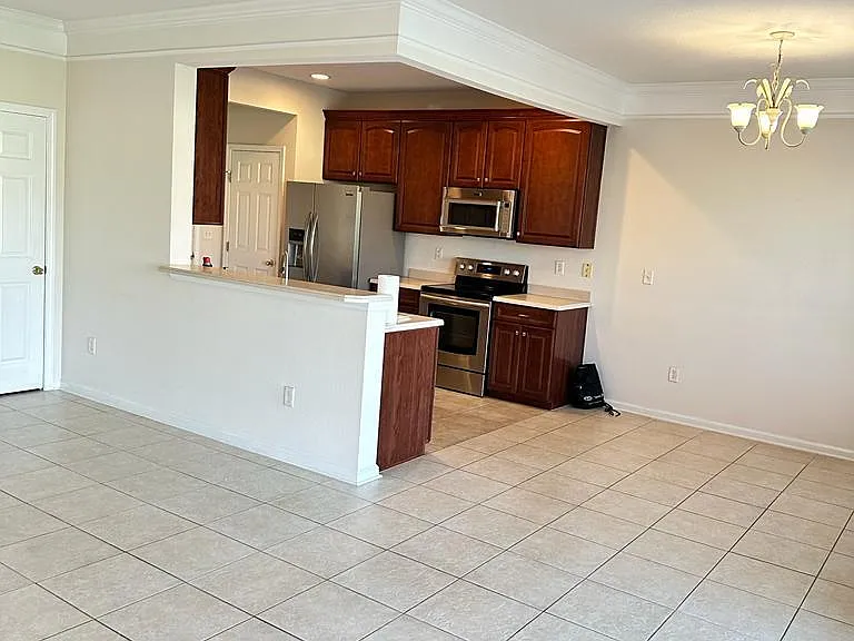7499 Devondale Way — Photo 6