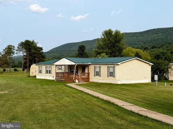 148 Blarney Stone Dr, Julian, PA 16844