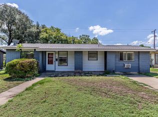 214 Antrim Dr, San Antonio, TX 78218