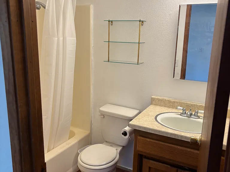5641 Sunbury Ave — Photo 6