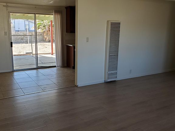 Main living area to kitchens entry