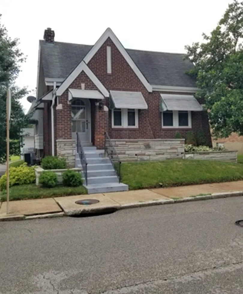 Nice House For Rent in Princeton Heights — Photo 1