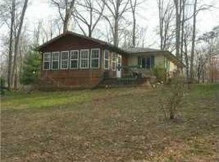 8249 Center Lake Rd, Nineveh, IN 46164