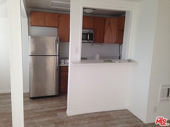 4th image of 20202 Pacific Coast Hwy APT 7