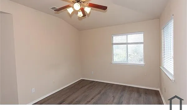 10509 Wylie Dr — Photo 20