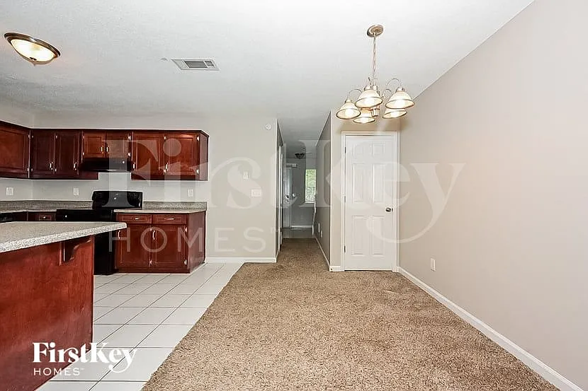 2 bed, 2.5 bath, 1015 sqft, $1,850 — Photo 3