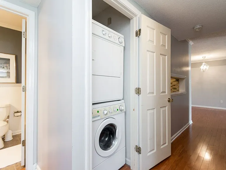 140 Lake Concord Rd NE #B4 — Photo 11